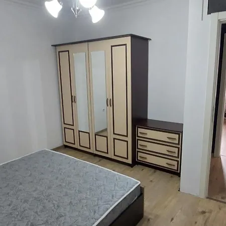 4-6 човека *